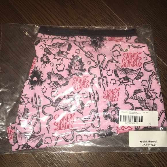 NEW Hip Doggie Saints and Sinners Pink Thermal - Picture 5 of 6
